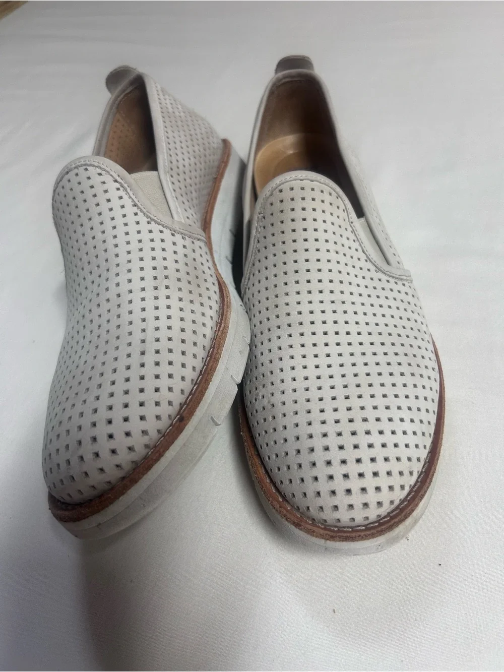Samuel Hubbard SAM SPORT KICKS 8.5Beige Slip-on Shoes